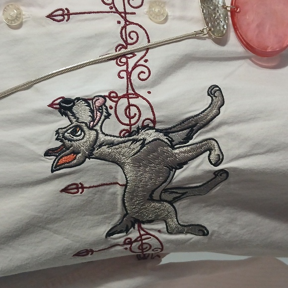 Vintage mbroidered White Button-Up Shirt - Picture 2 of 13